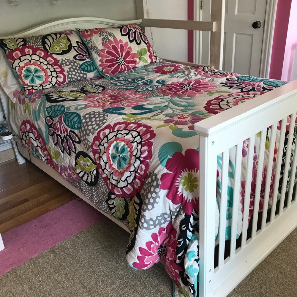 PB Teen Quilt & Sham set - Queen